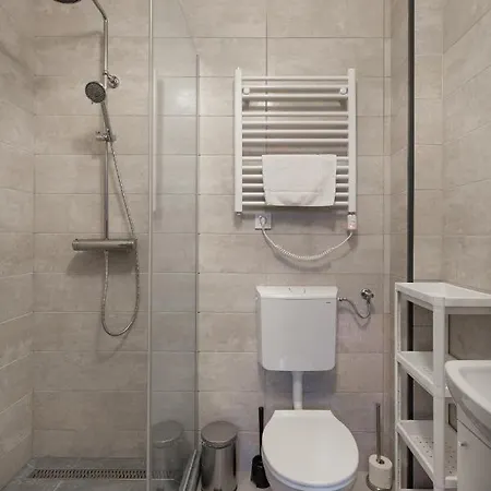 And Cozy In The Jewish Quarter * Budapest